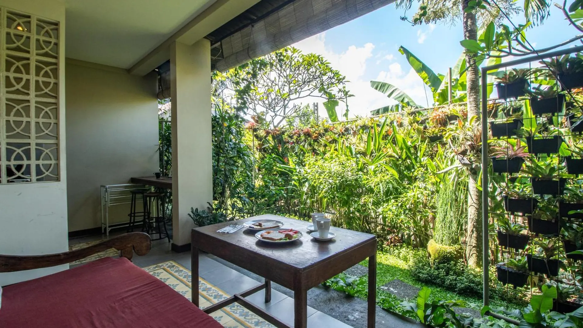 Rumah Taman Ubud